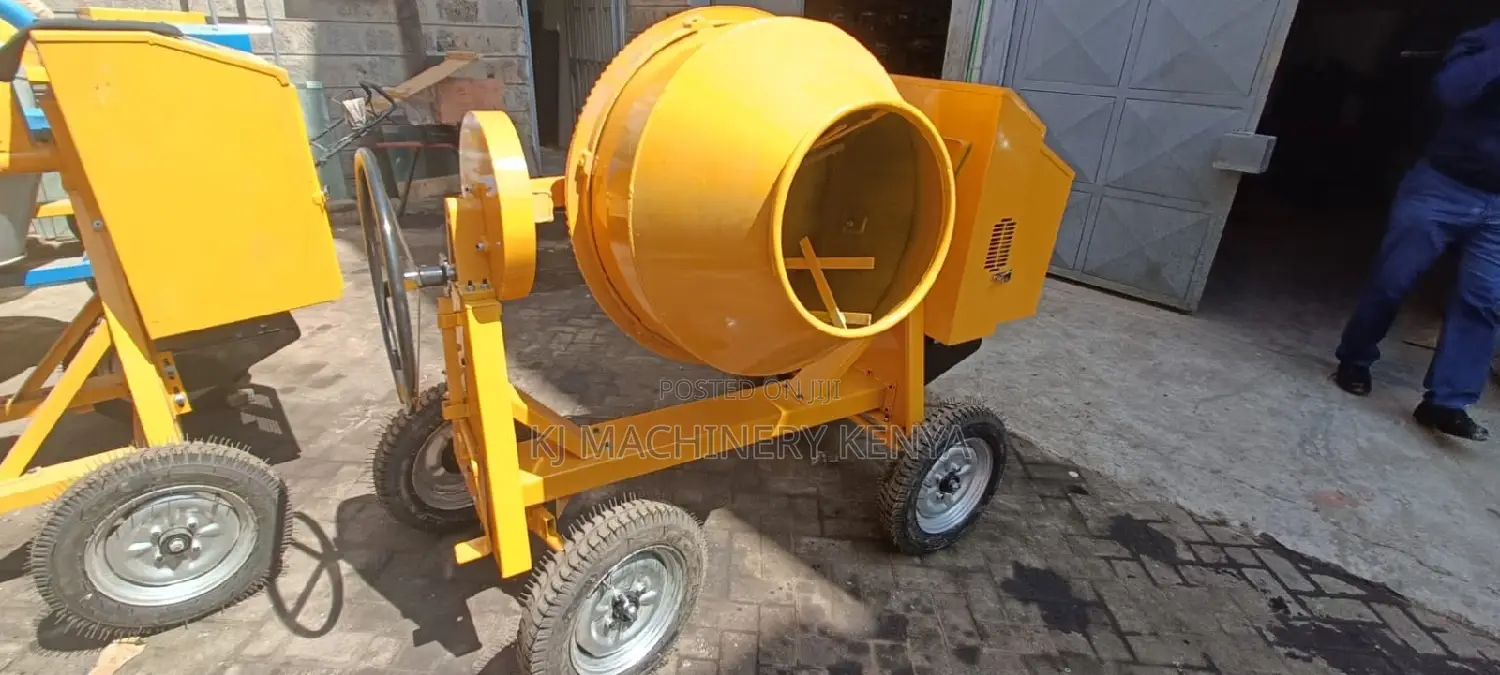 400litres Concrete Mixer on OFFER!