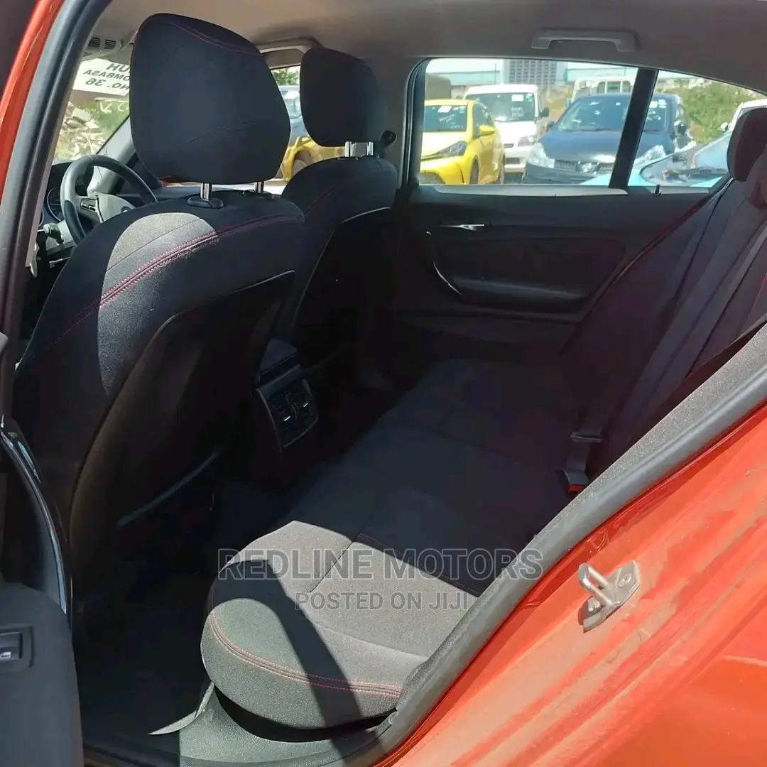 BMW 116i 2016 Red