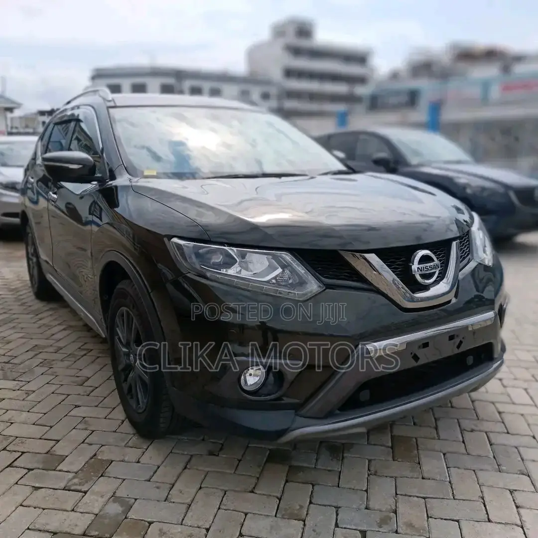 Nissan X-Trail 2016 Black