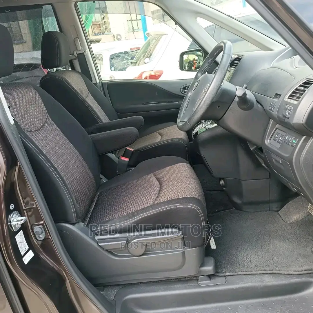 Nissan Serena 2016 Btown