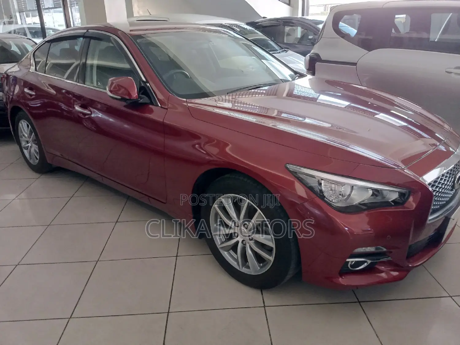 Nissan Skyline 2016 Red