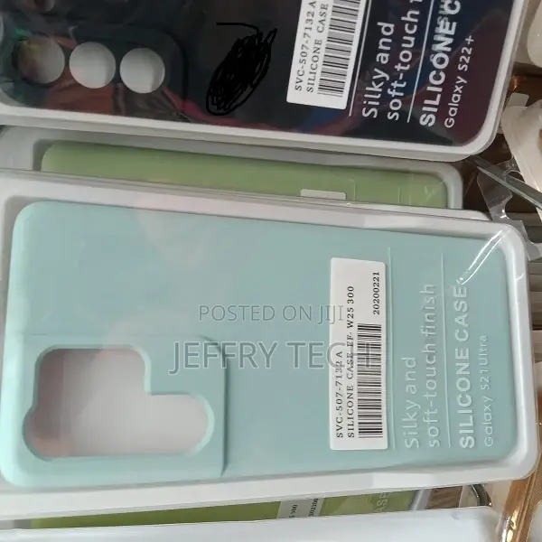 Samsung Galaxy S21 Ultra Case, Silicone Back Cover - Black