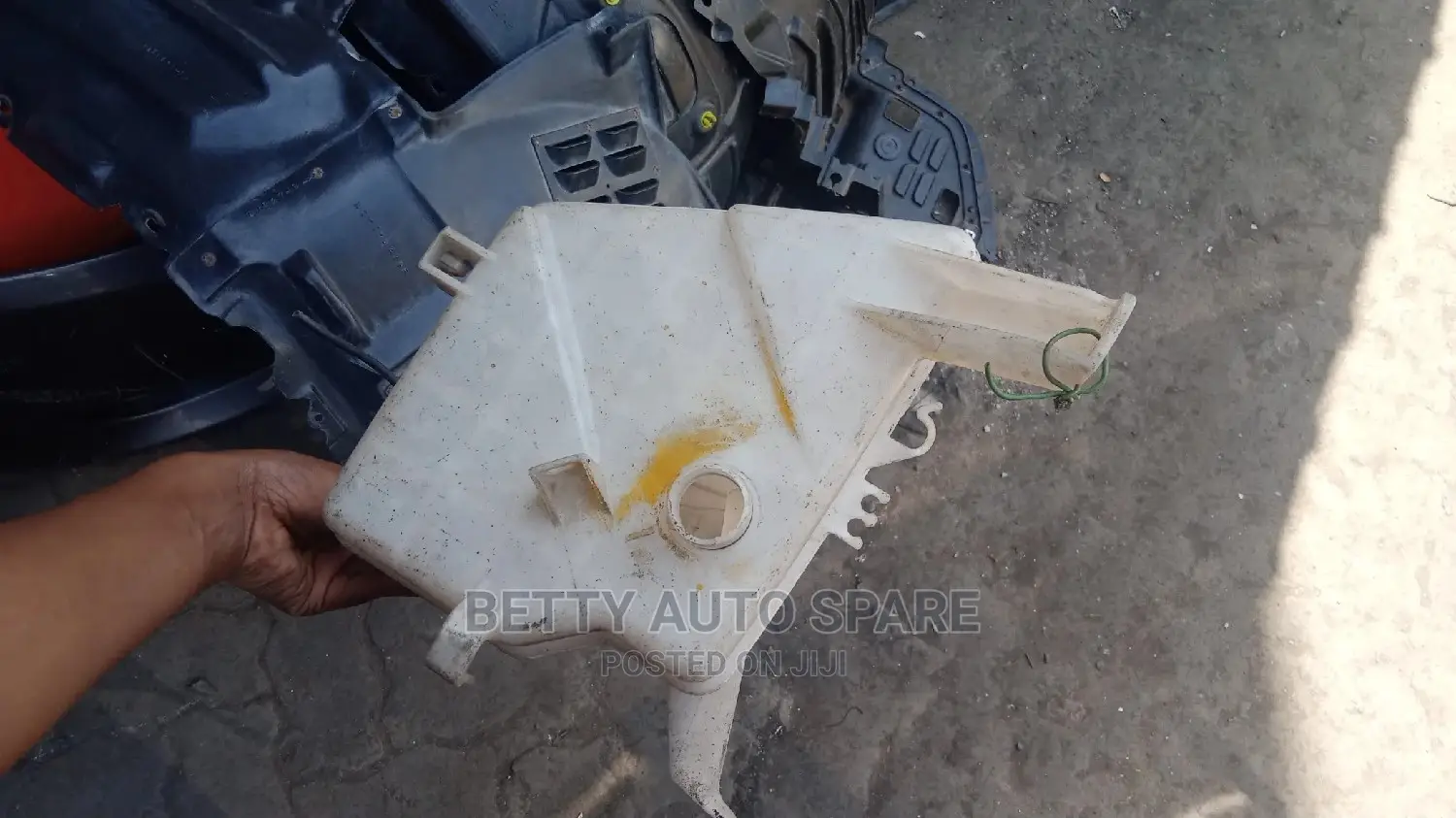 Rumion Coolant Bottle