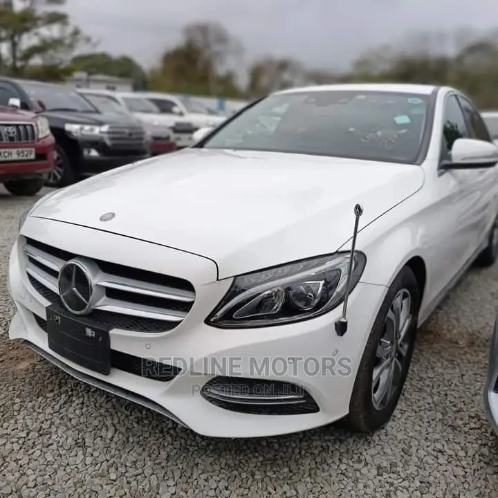 Mercedes-Benz C180 2016 White