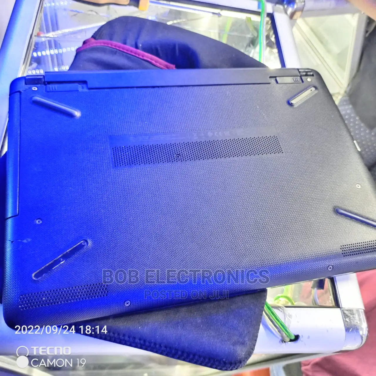 Laptop HP 14-Dq1088wm 4GB Intel Celeron HDD 320GB