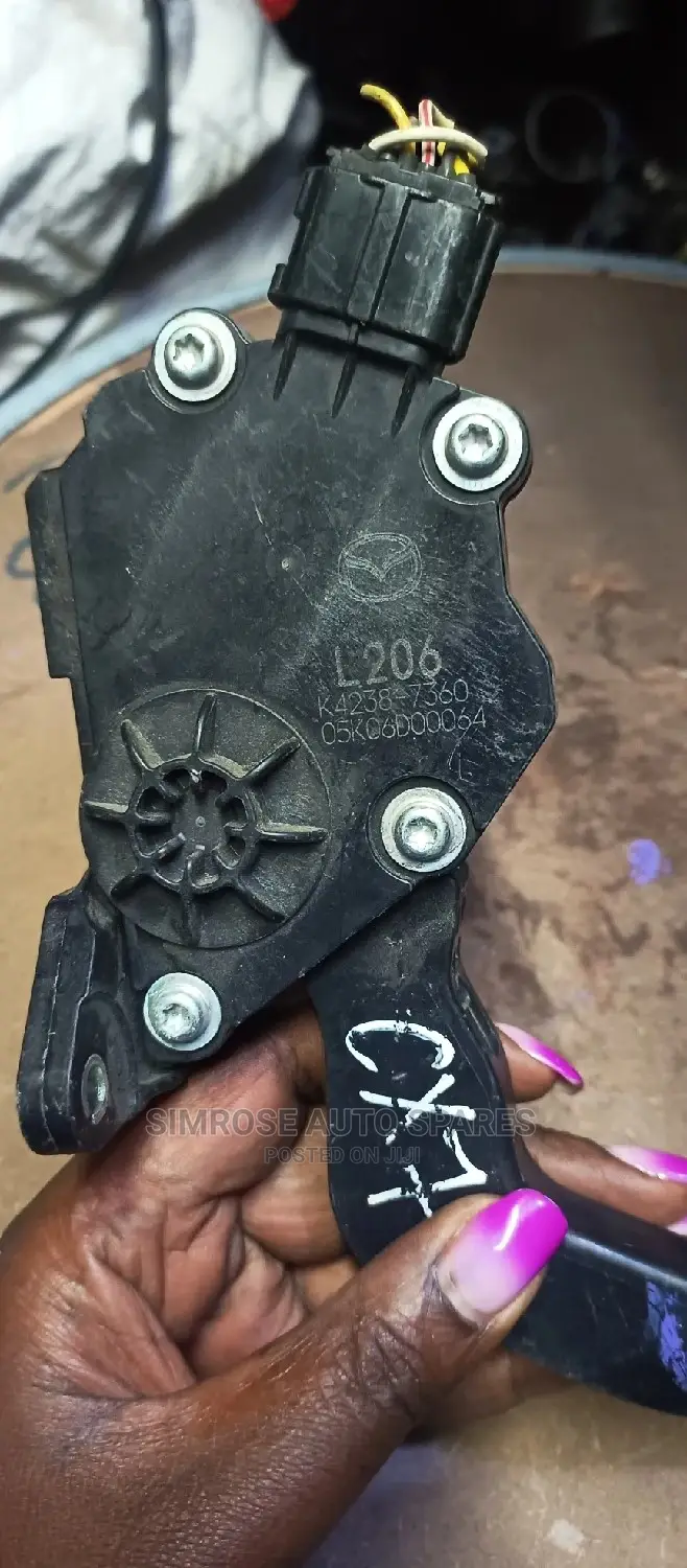 Mazda 7 Throttle Pedal Accelerator