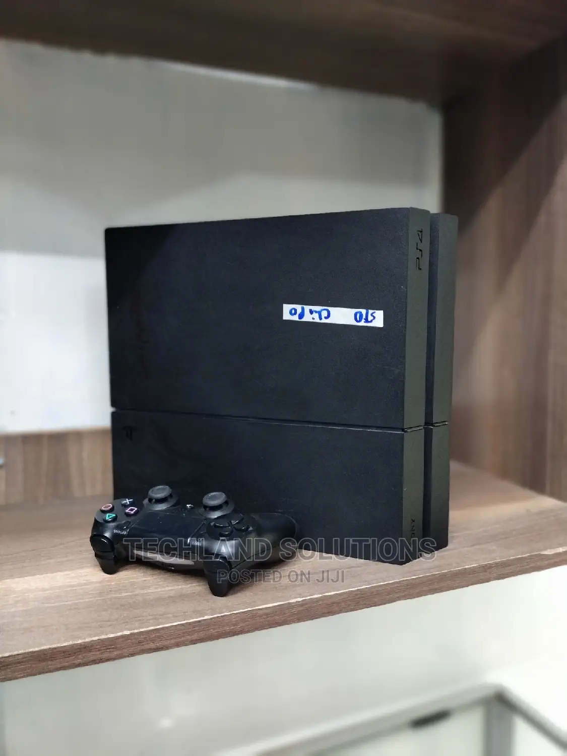 Chipped Ps4 Standard