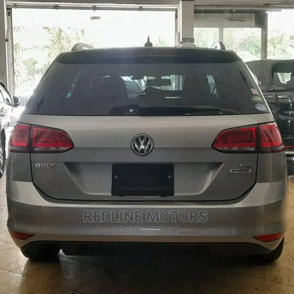 Volkswagen Golf Variant 2016 Silver