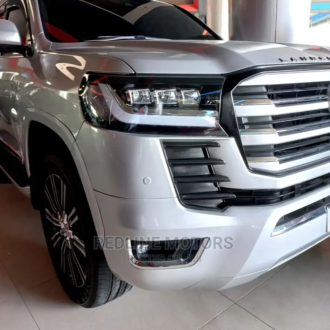 Toyota Land Cruiser Prado 2016 Silver