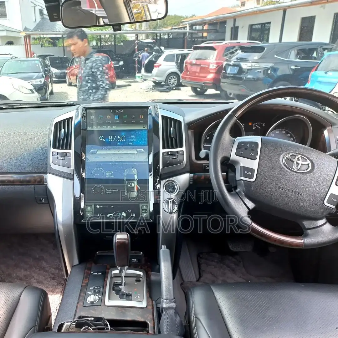 Toyota Land Cruiser Prado 2016 Red