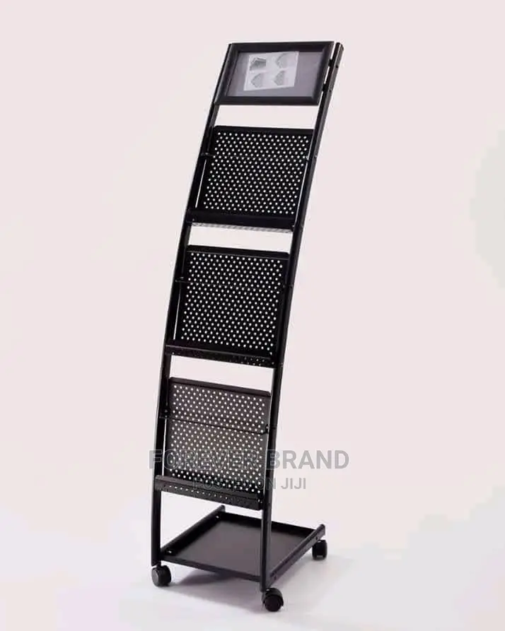 Bronchure Stands