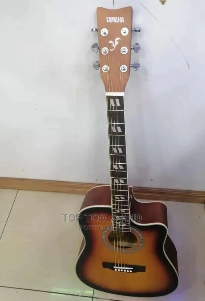 Yamaha Acoustic Guitar