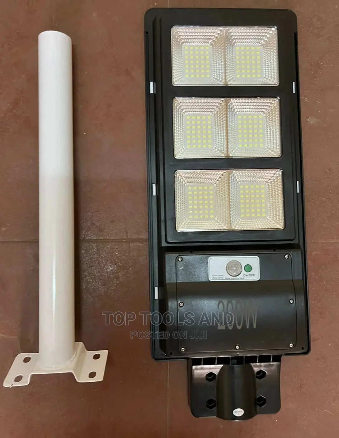 Solar Street Light 200w With a Pole Stand 50*500mm