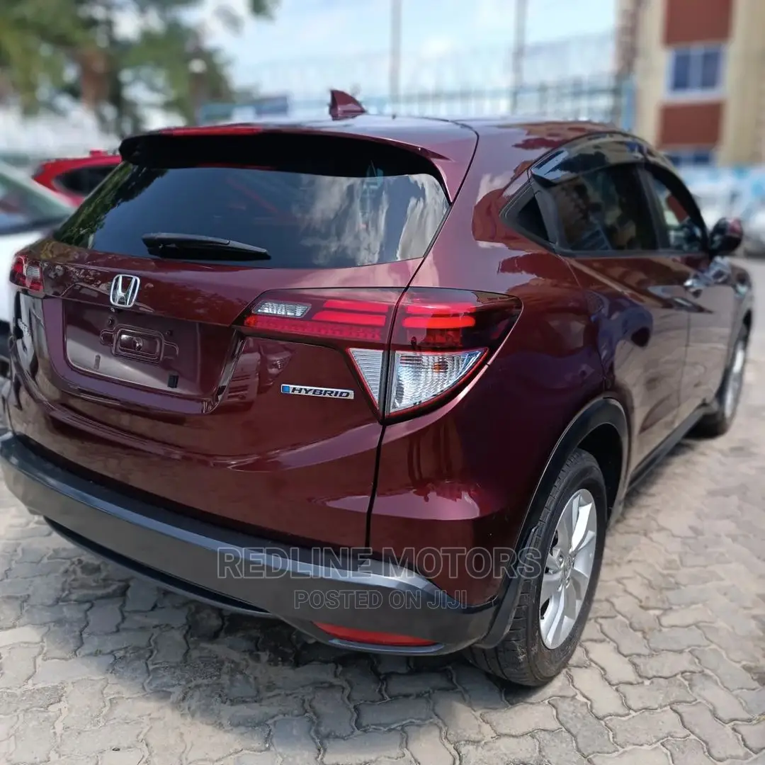 Honda Vezel 2016 Red