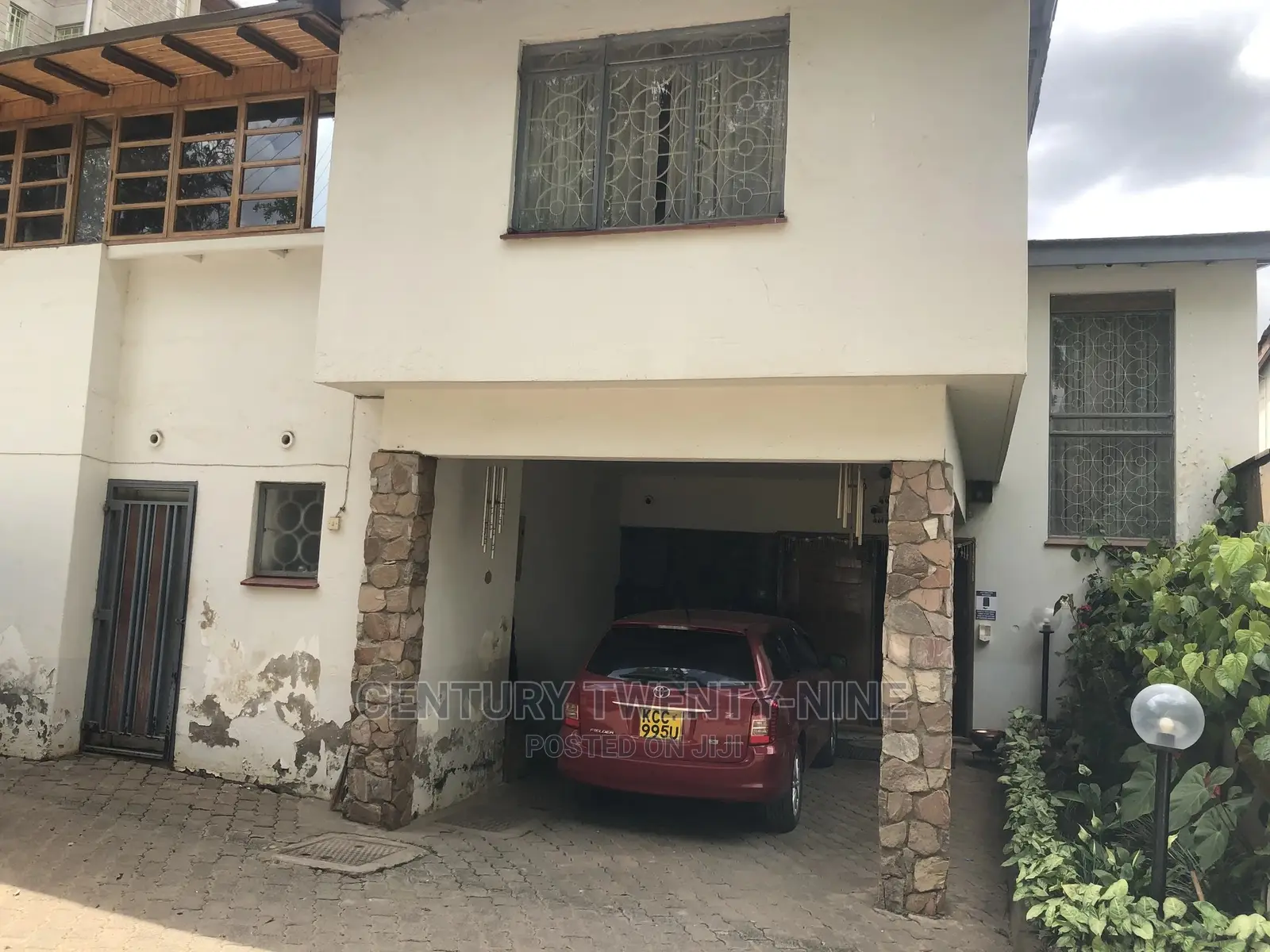 5bdrm Mansion in Chirag Residence, Parklands/Highridge for sale