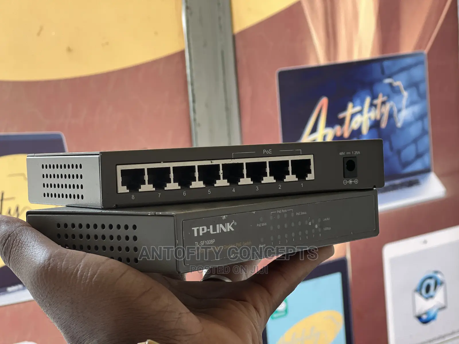Tp-Link 8port (Half) POE Switch