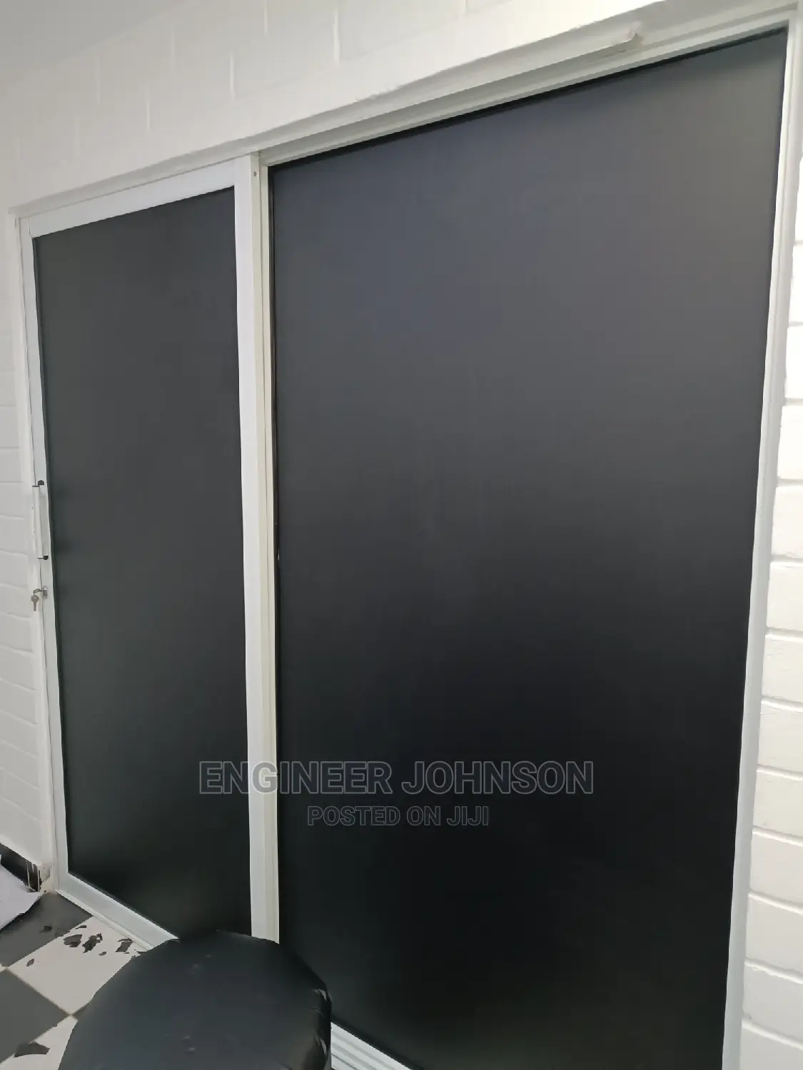 Single Sliding Doors