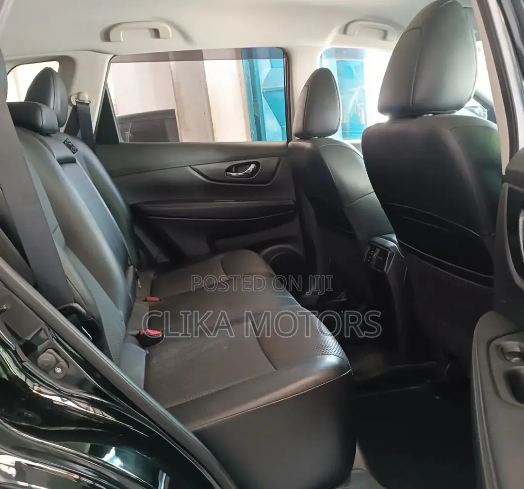 Nissan X-Trail 2016 Matt Black