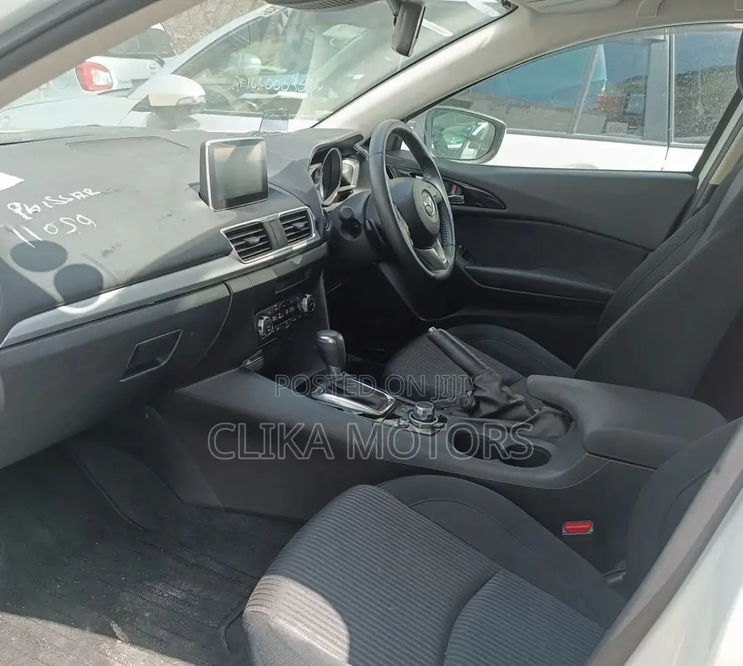 Mazda Axela 2016 White