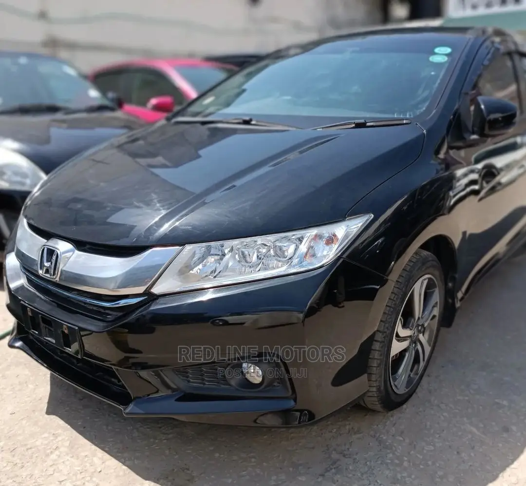 Honda Grace 1.5 Hybrid AWD 2016 Black