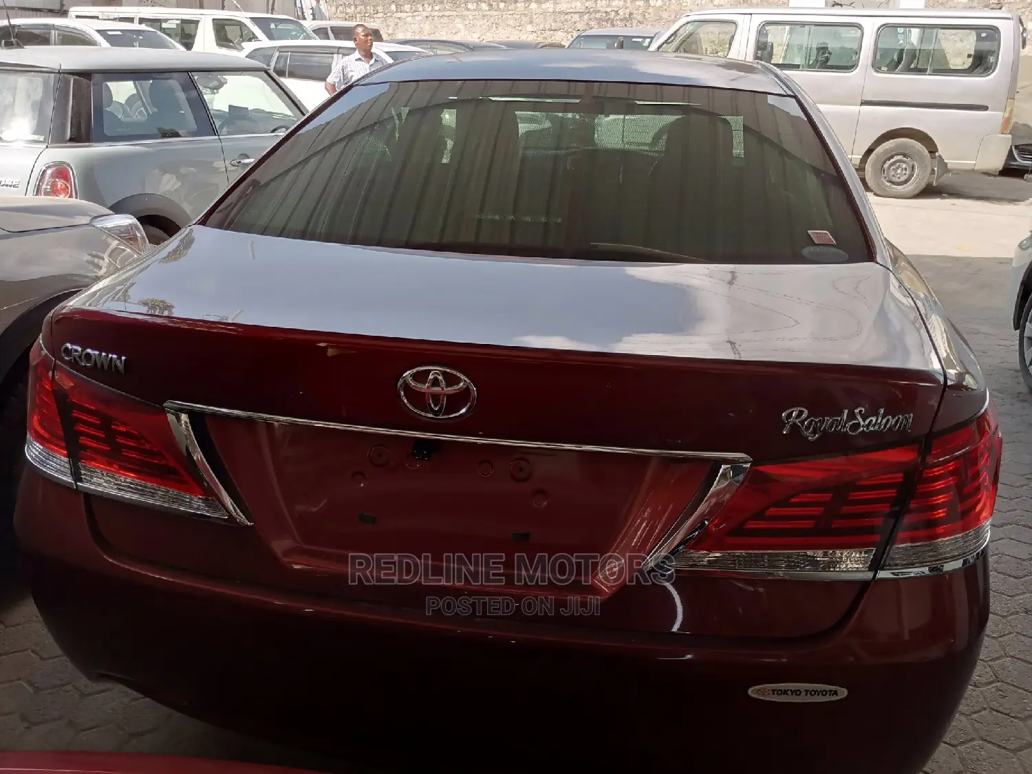 Toyota Crown 2016 Red