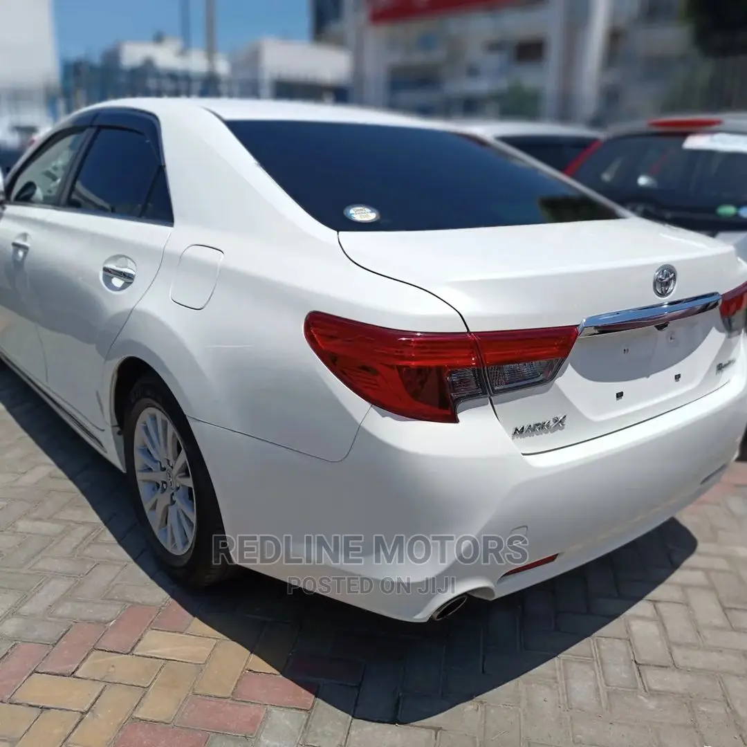 Toyota Mark X 2016 Pearl