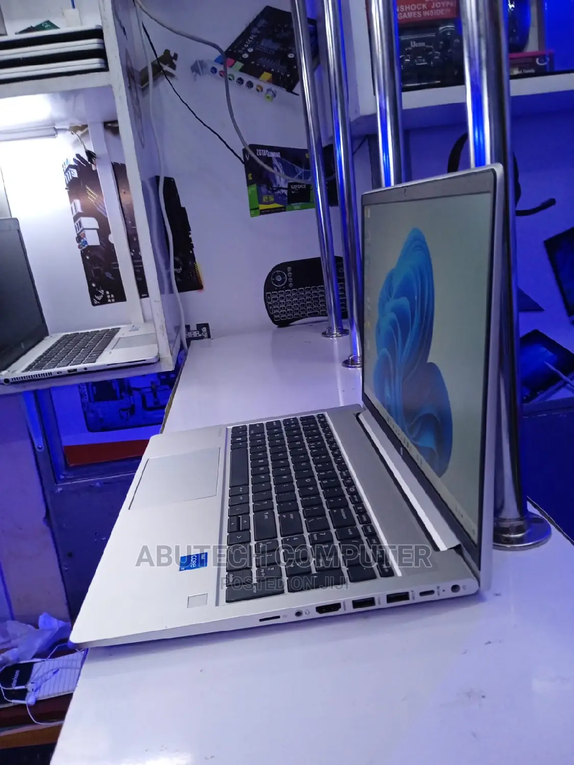 Laptop HP ProBook 450 G8 8GB Intel Core I5 SSD 256GB