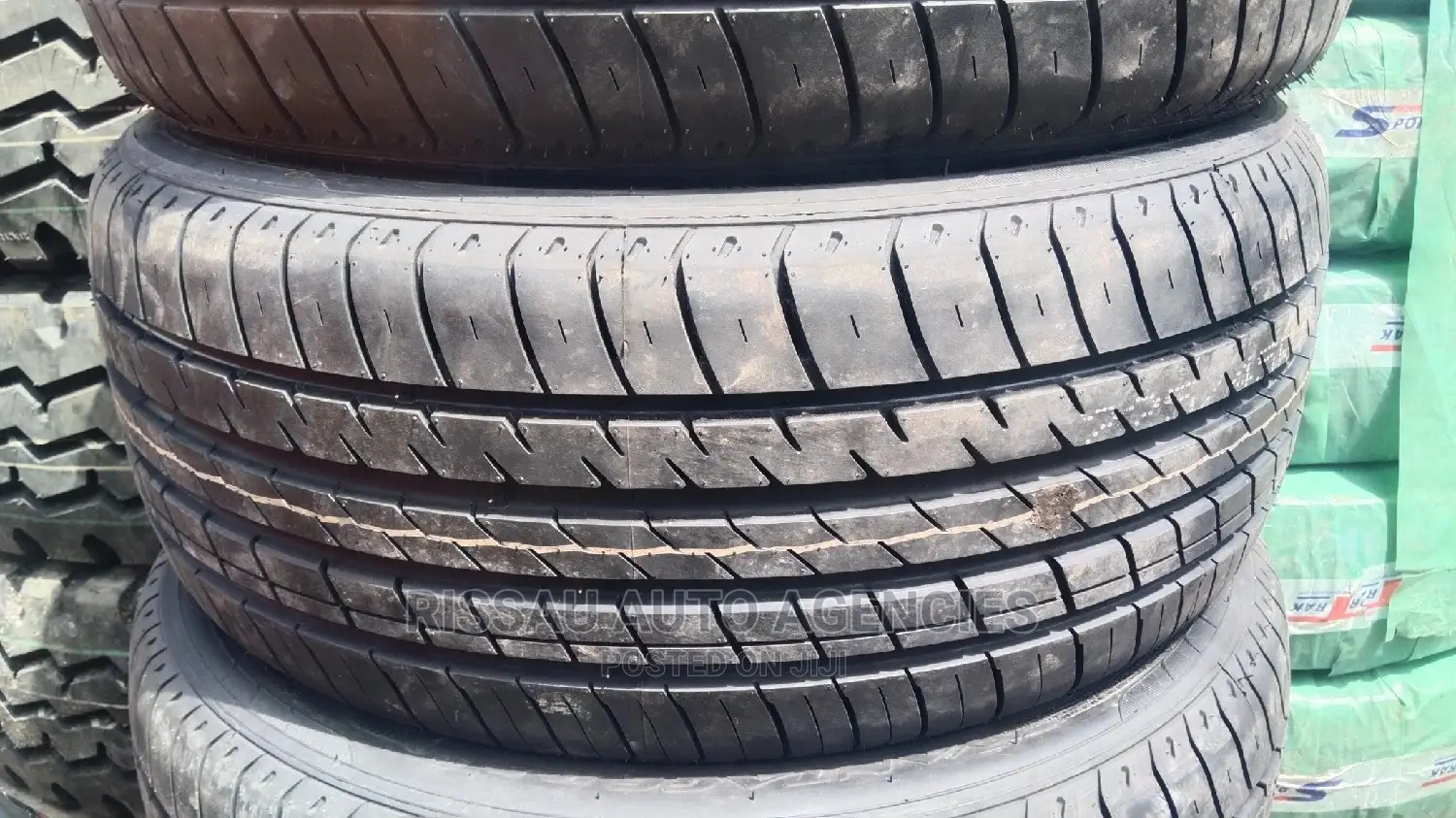 225/45 R 18 Boto Tyres.