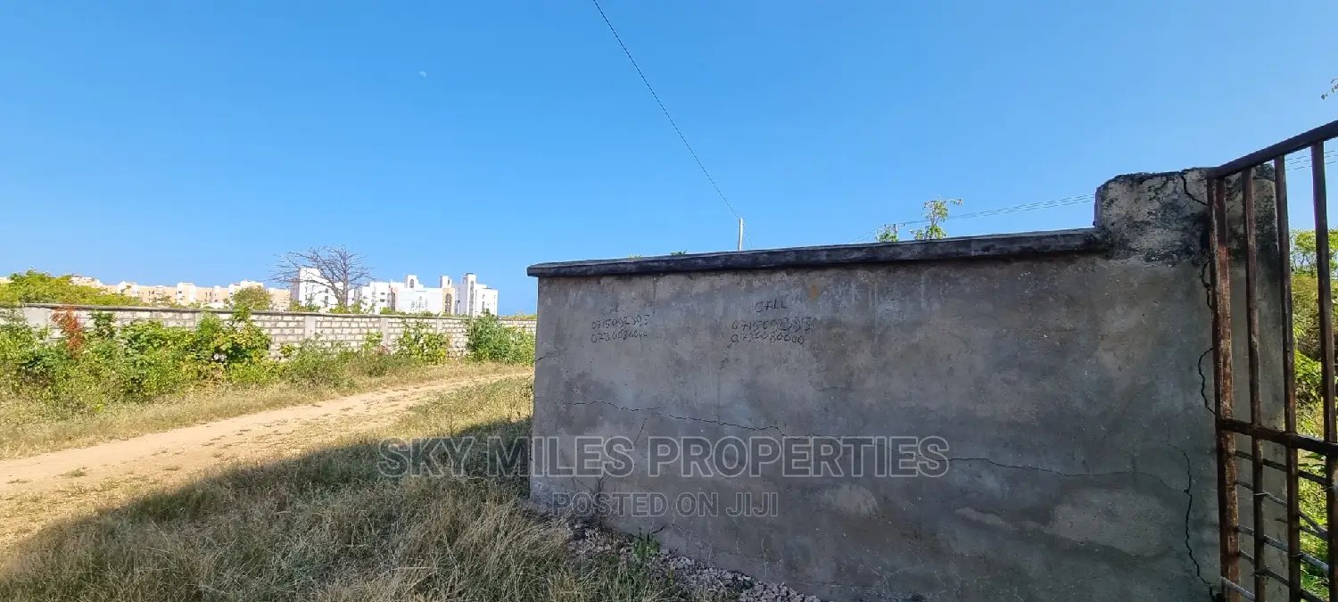 Serena, 2.3 Acre Land on Sale
