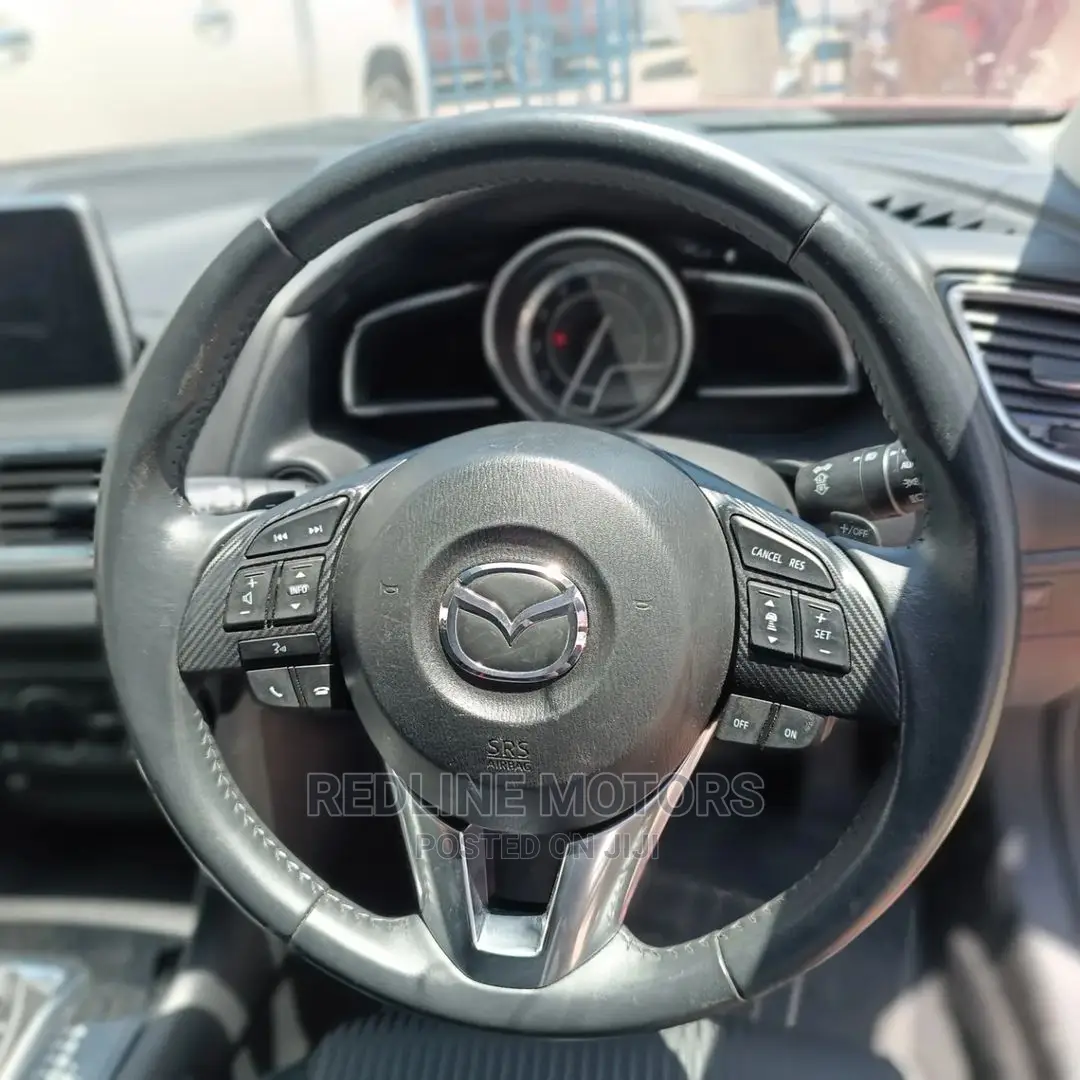 Mazda Axela 2016 Red