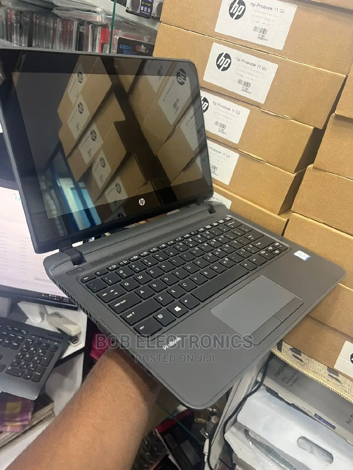 Laptop HP ProBook 11 G2 EE 8GB Intel Celeron HDD+SSD 500GB
