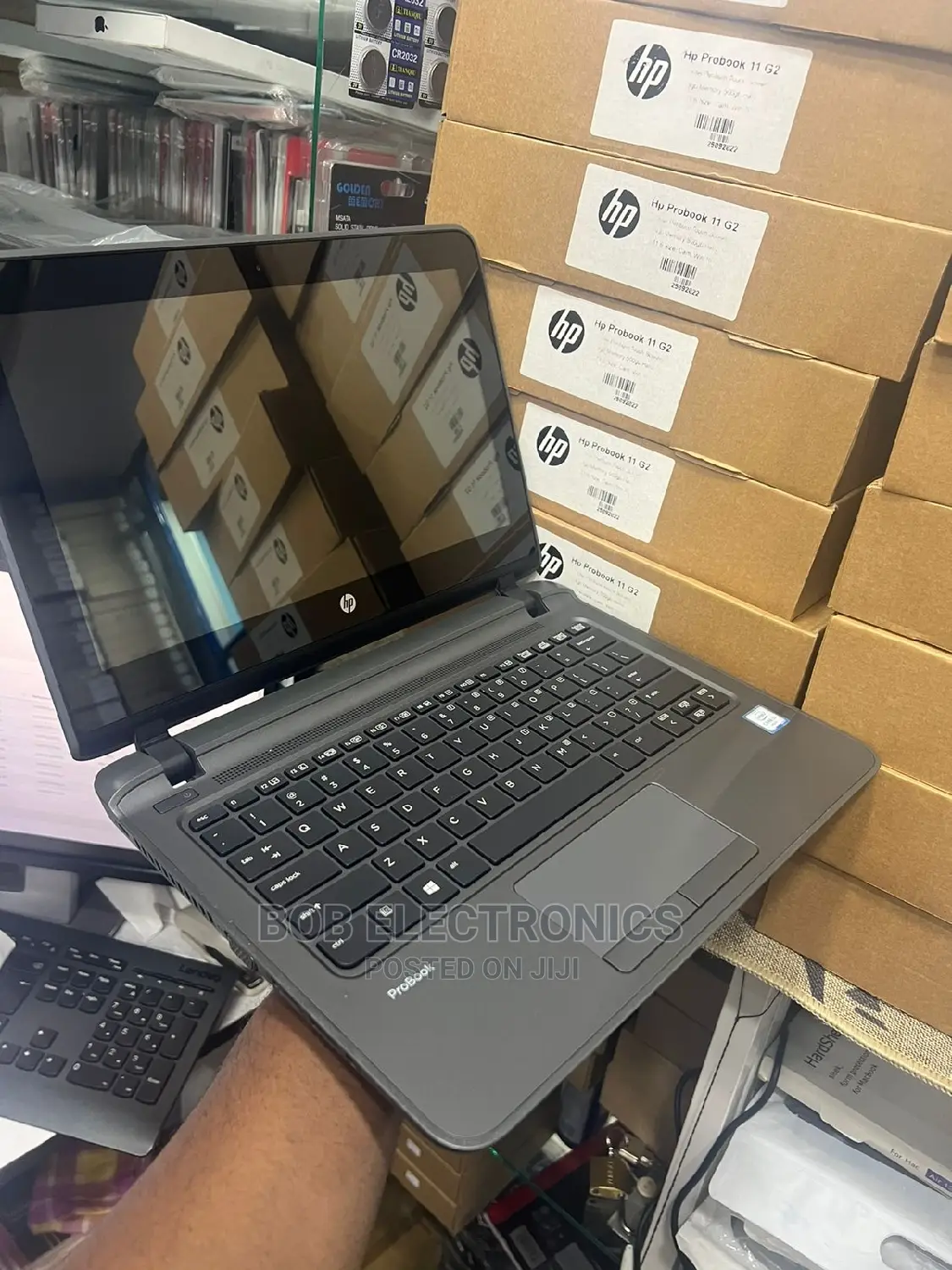Laptop HP ProBook 11 G2 EE 8GB Intel Celeron HDD+SSD 500GB