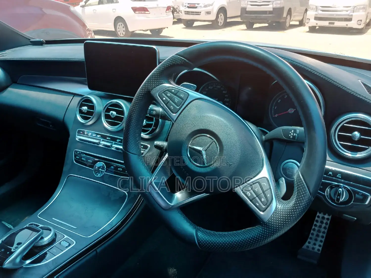 Mercedes-Benz C180 2016 Off White