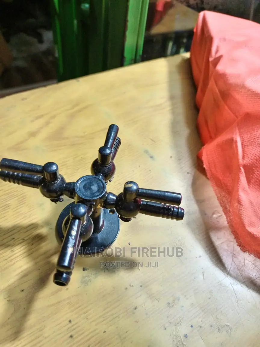 Four Way Laboratory Gas Tap