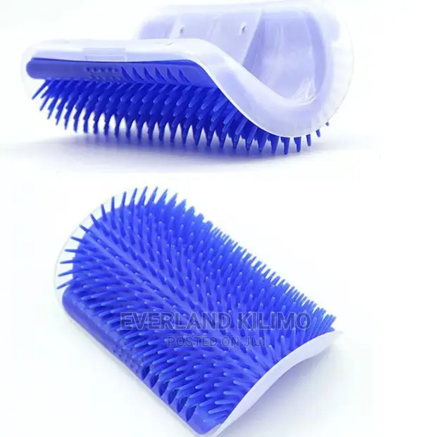 Cat Self Scratcher / Groomer