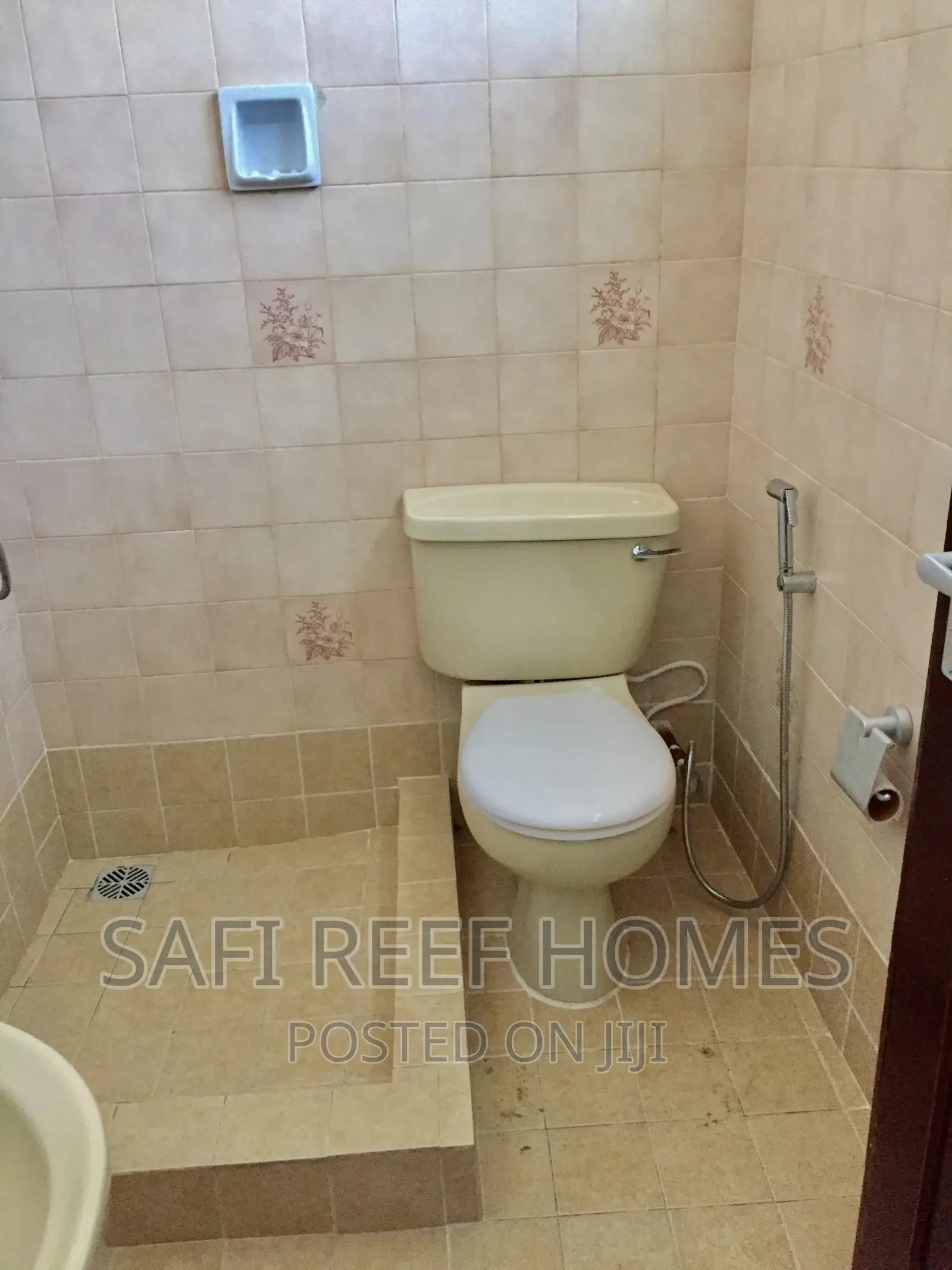 4bdrm Villa in Nyali for sale