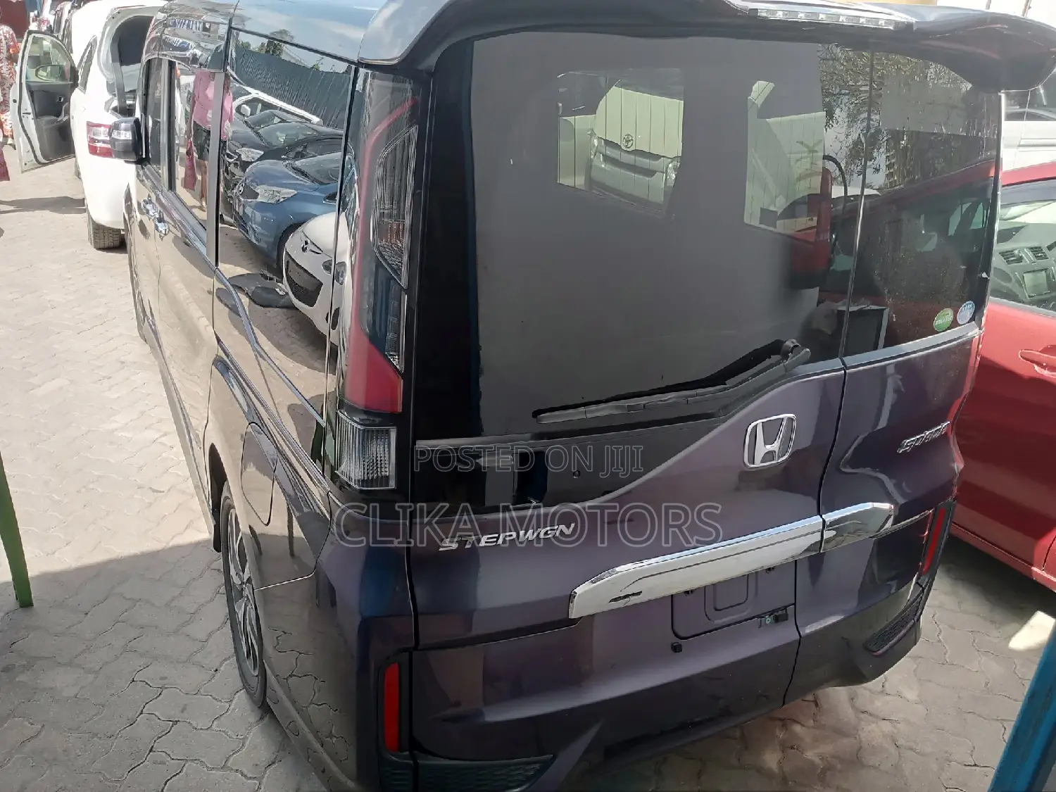 Honda Stepwgn 2017 Purple