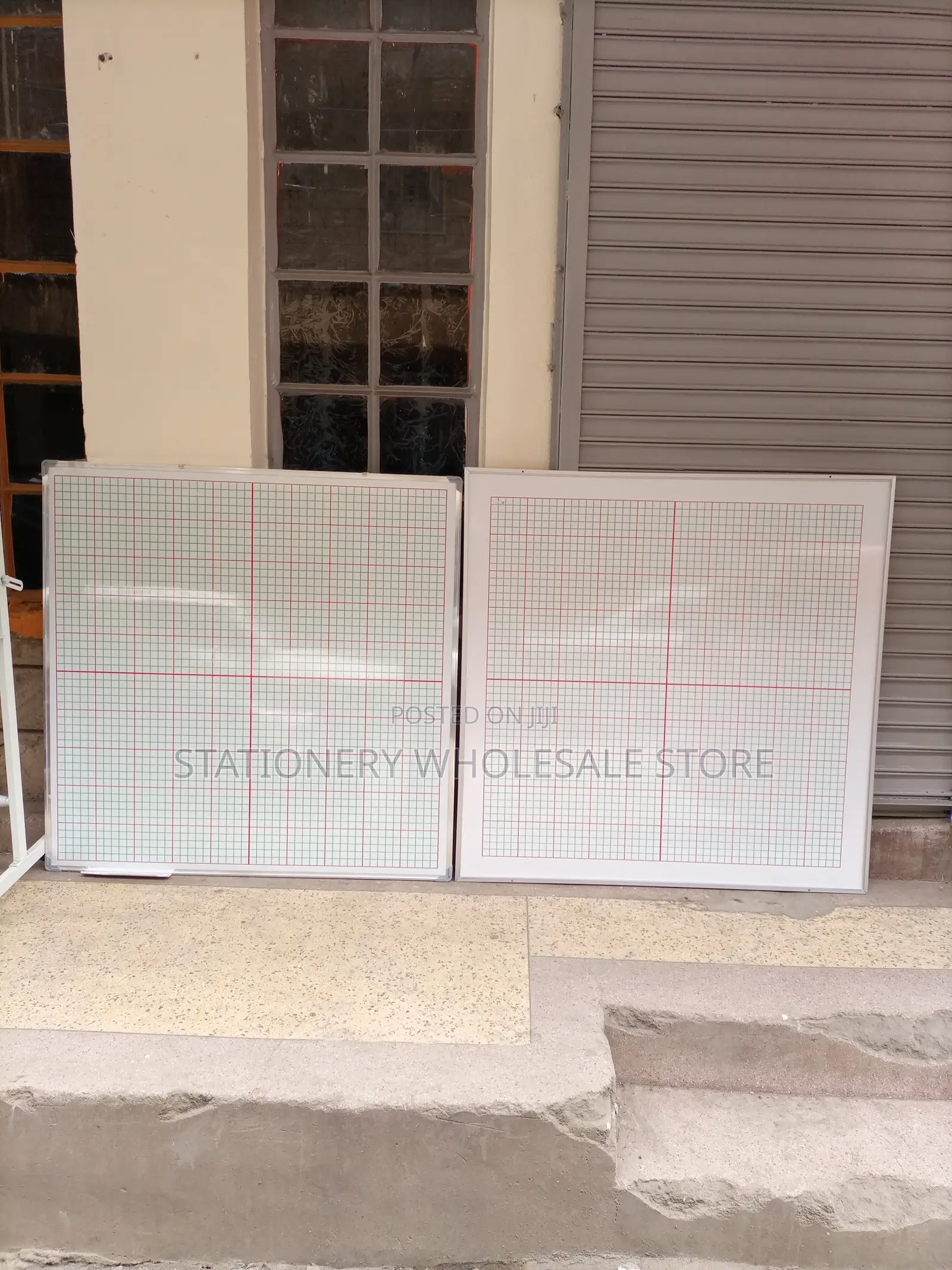 Graph/Grid Board ,4ftx4ft {120cmx120cm}