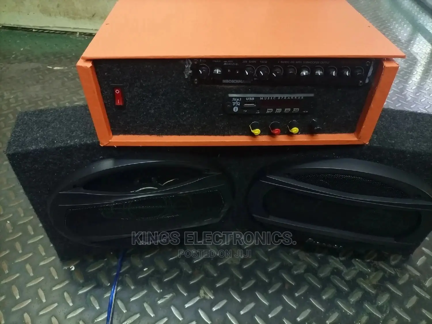 Pioneer Midranges With Amplifier.