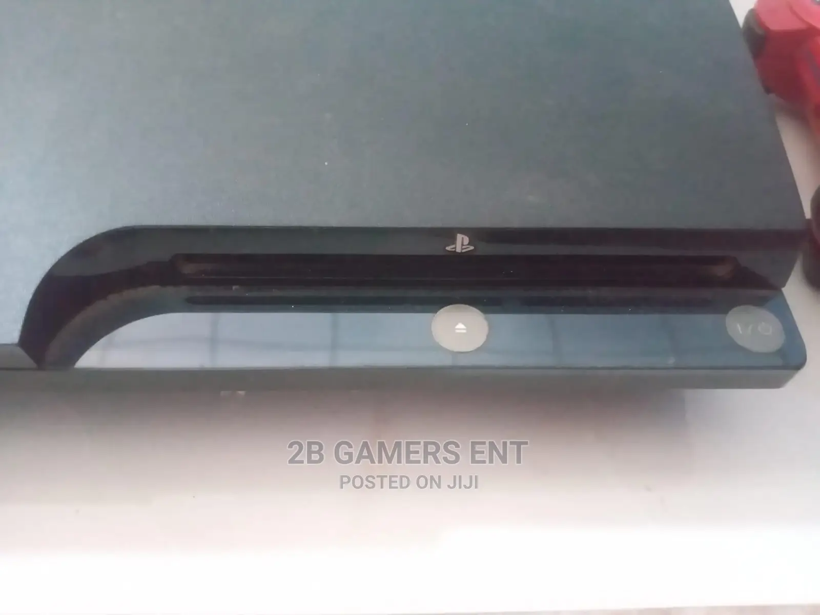 Ps3 Slim, 1 Red Pad, 12 Free Games