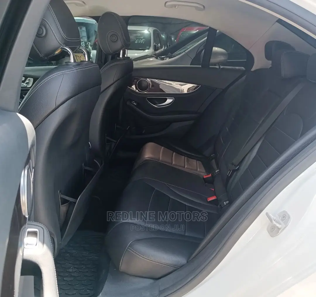 Mercedes-Benz C200 2017 Pearl