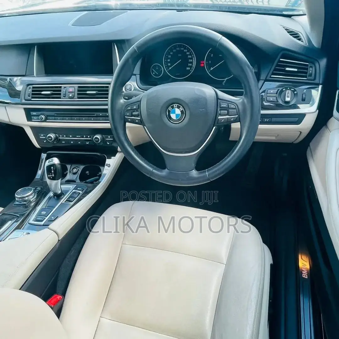 BMW 523i 2016 Black