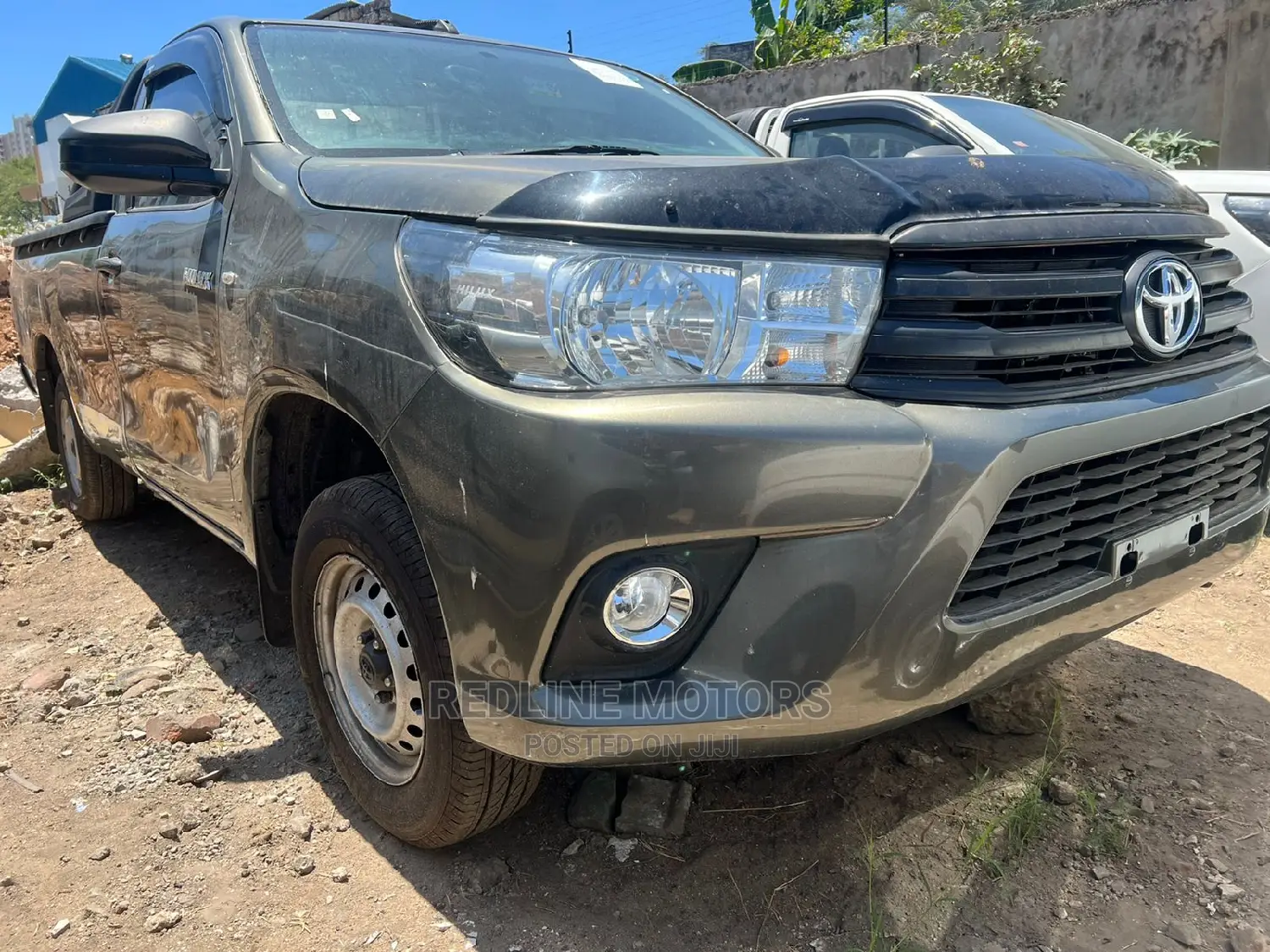 Toyota Hilux 2016 Gray