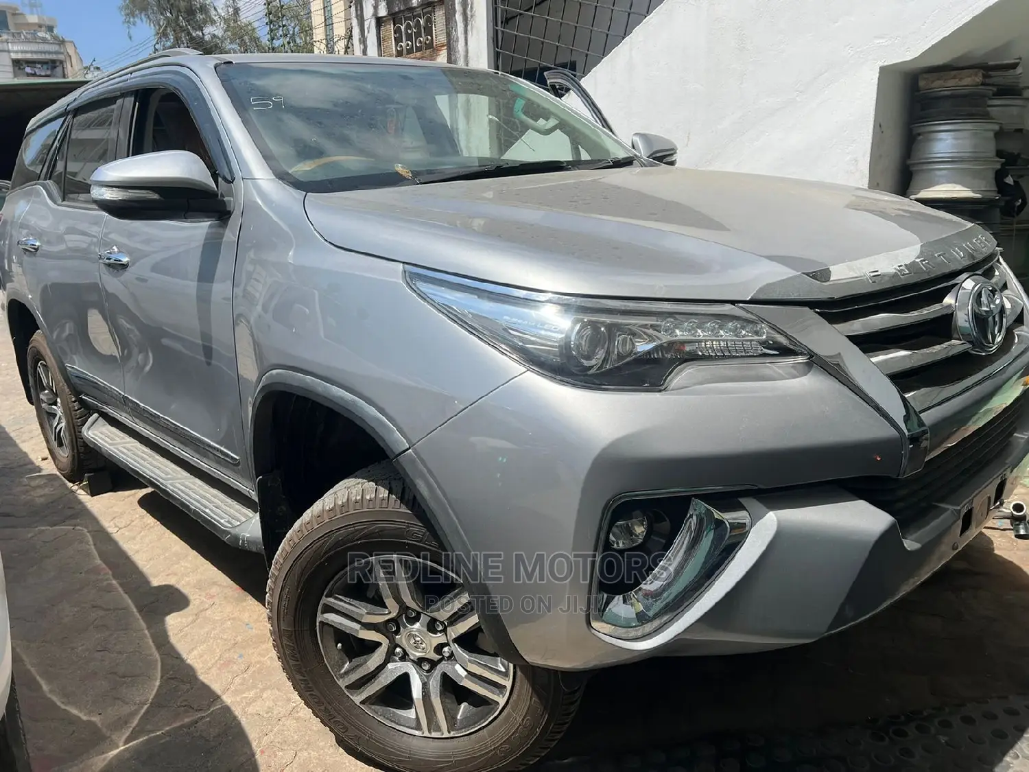 Toyota Fortuner 2016 Silver