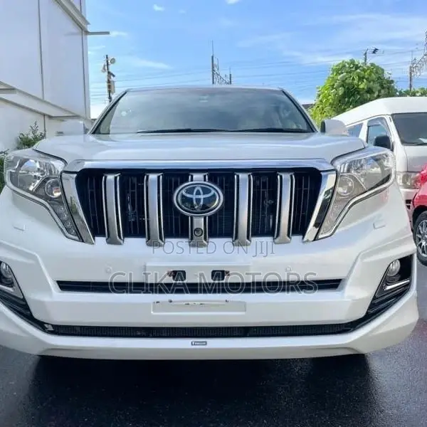 Toyota Land Cruiser Prado 2.8 2017 Pearl