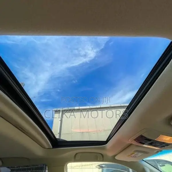 Toyota Land Cruiser Prado 2.8 2017 Pearl