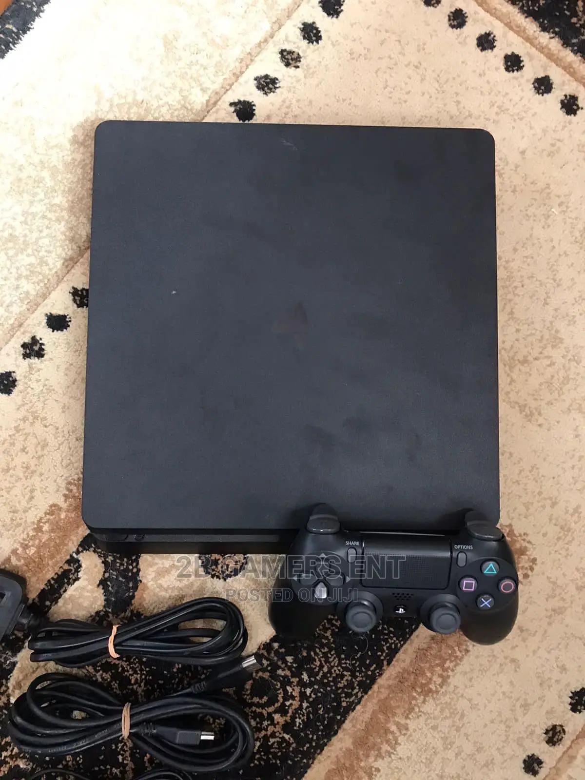 Slim Ps4, Ex Japan 
