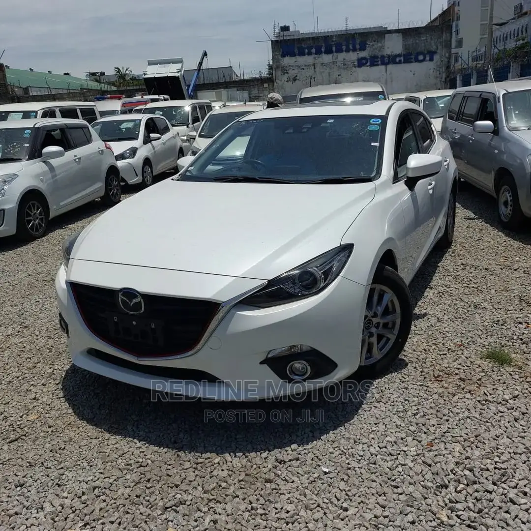 Mazda Axela 2017 Pearl