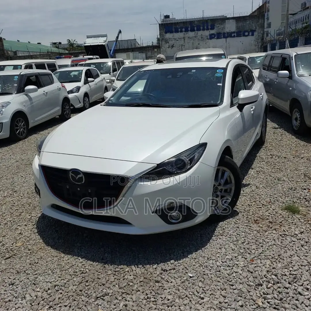 Mazda Axela 2017 Pearl