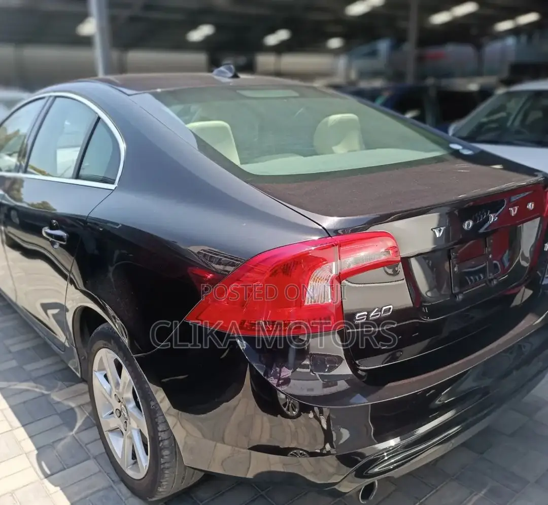 Volvo S60 2016 Brown
